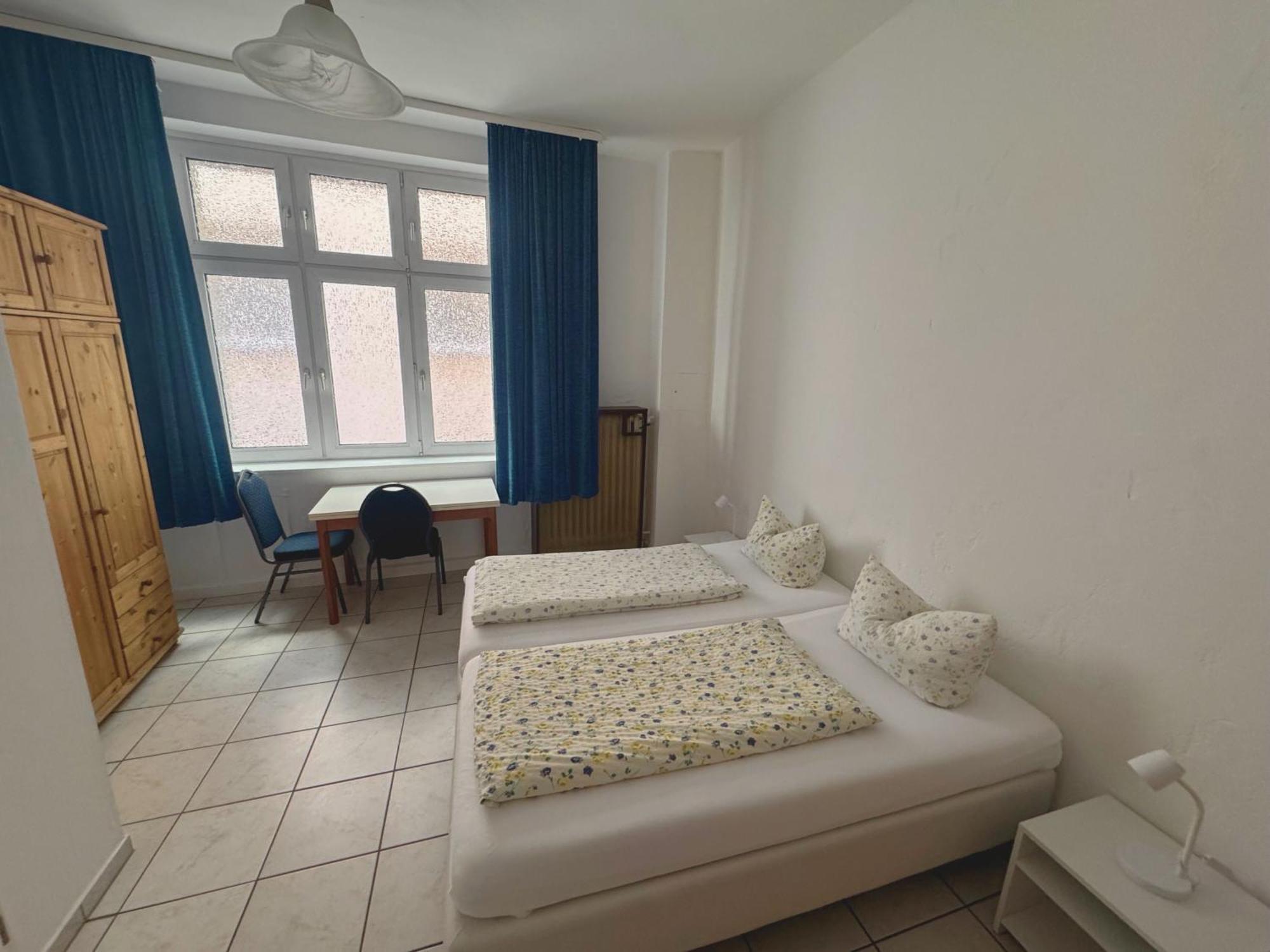 Hostel Heinzelmaennchen โคโลญ ภายนอก รูปภาพ